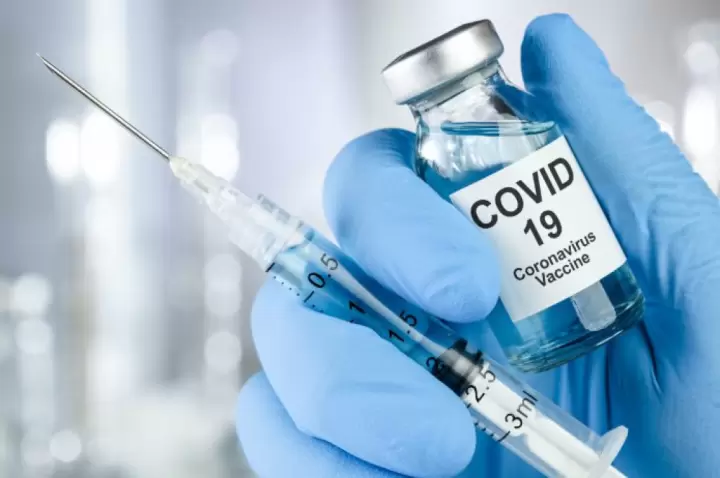 Zdjęcie: Ważna Informacja  Szczepienia przeciw COVID-19